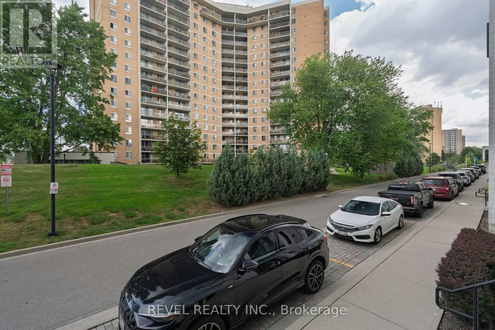 108-136 Widdicombe Hill Boulevard, Toronto, ON, M9R 0A9 - 39