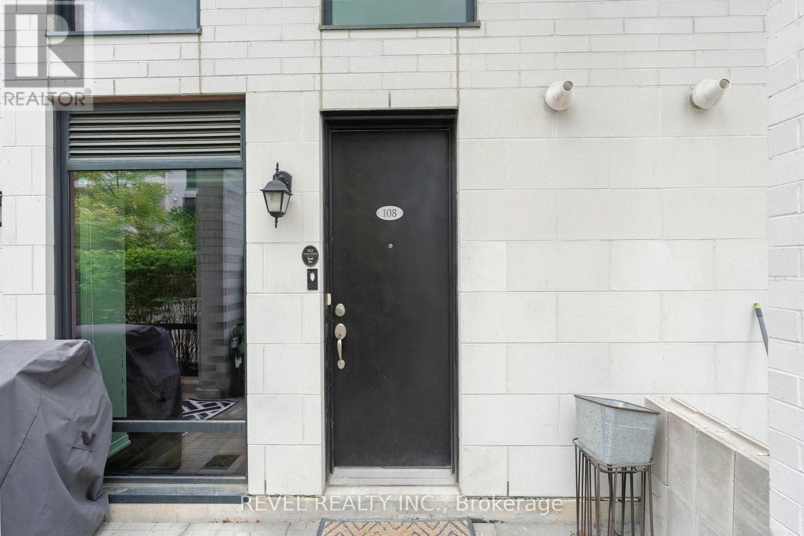 108-136 Widdicombe Hill Boulevard, Toronto, ON, M9R 0A9 - 6