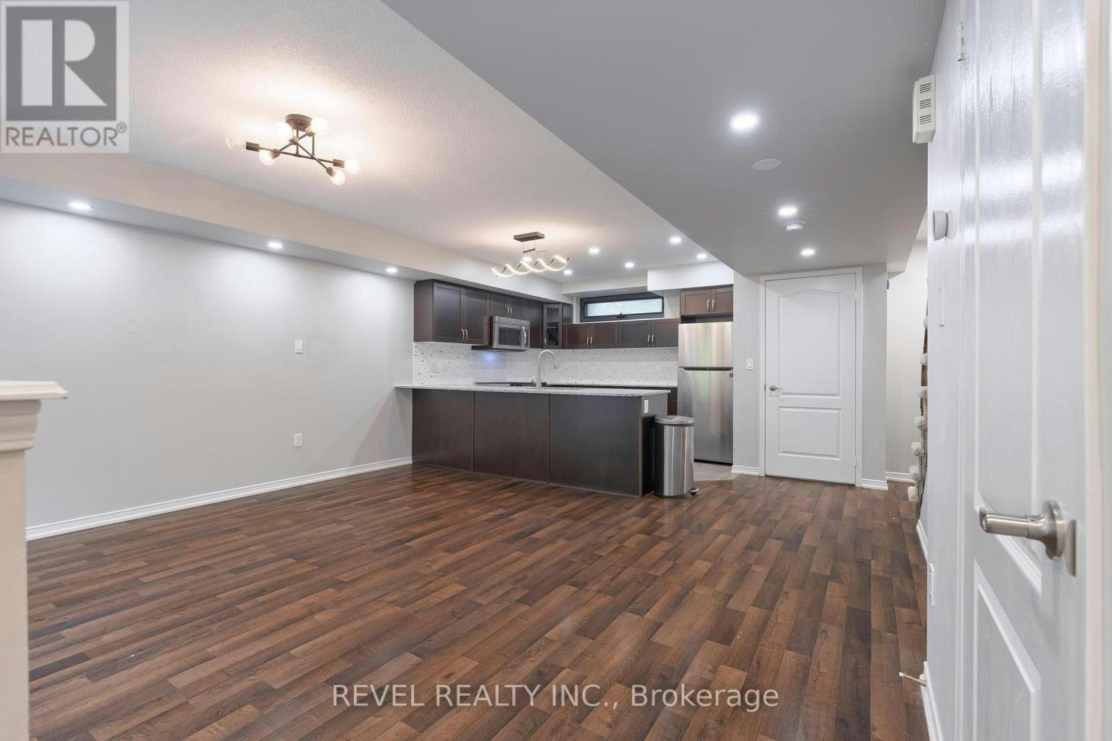 108-136 Widdicombe Hill Boulevard, Toronto, ON, M9R 0A9 - 12