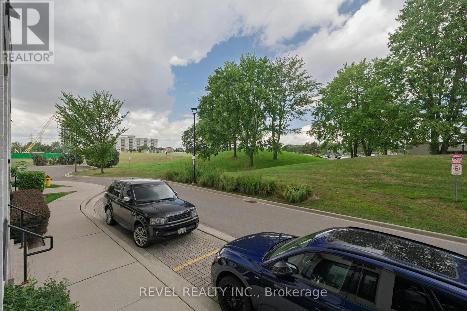 108-136 Widdicombe Hill Boulevard, Toronto, ON, M9R 0A9 - 37