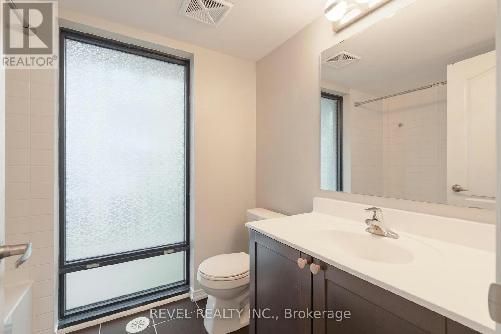 108-136 Widdicombe Hill Boulevard, Toronto, ON, M9R 0A9 - 32