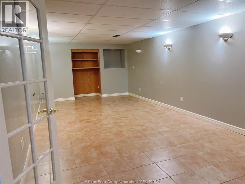 2620 Norfolk Street, Windsor, ON, N9E 4S4 - 14