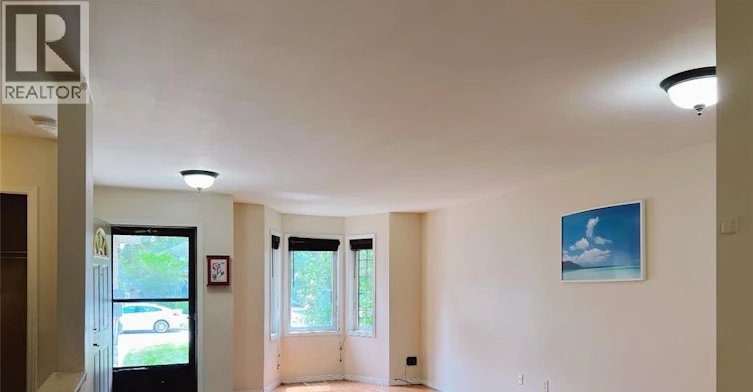 2620 Norfolk Street, Windsor, ON, N9E 4S4 - 3