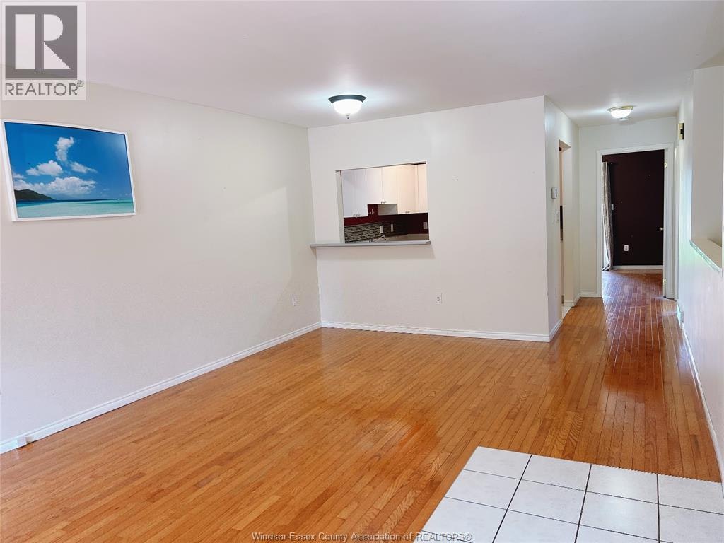 2620 Norfolk Street, Windsor, ON, N9E 4S4 - 2