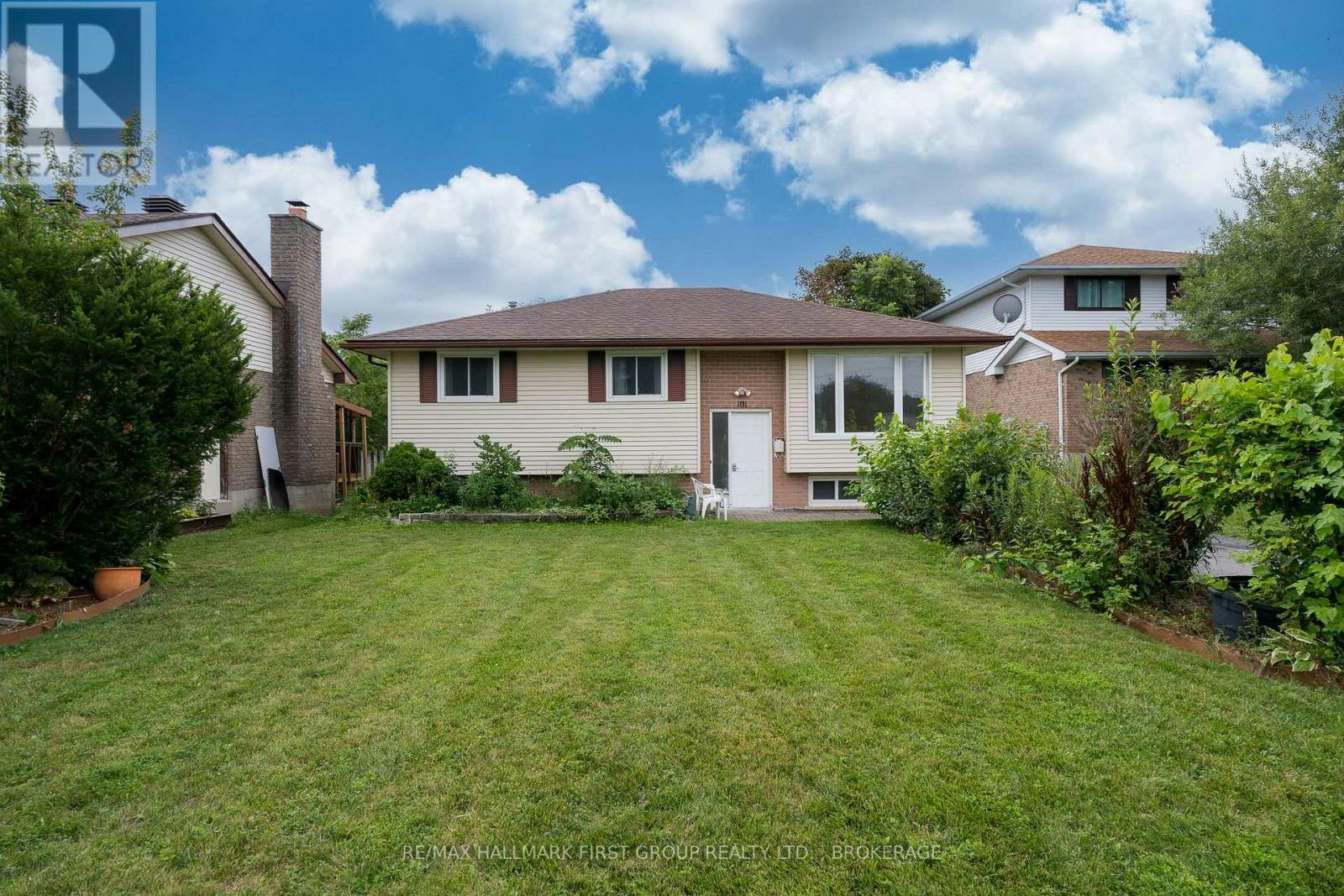 101 Cascade Boulevard, Belleville, ON, K8P 4X5