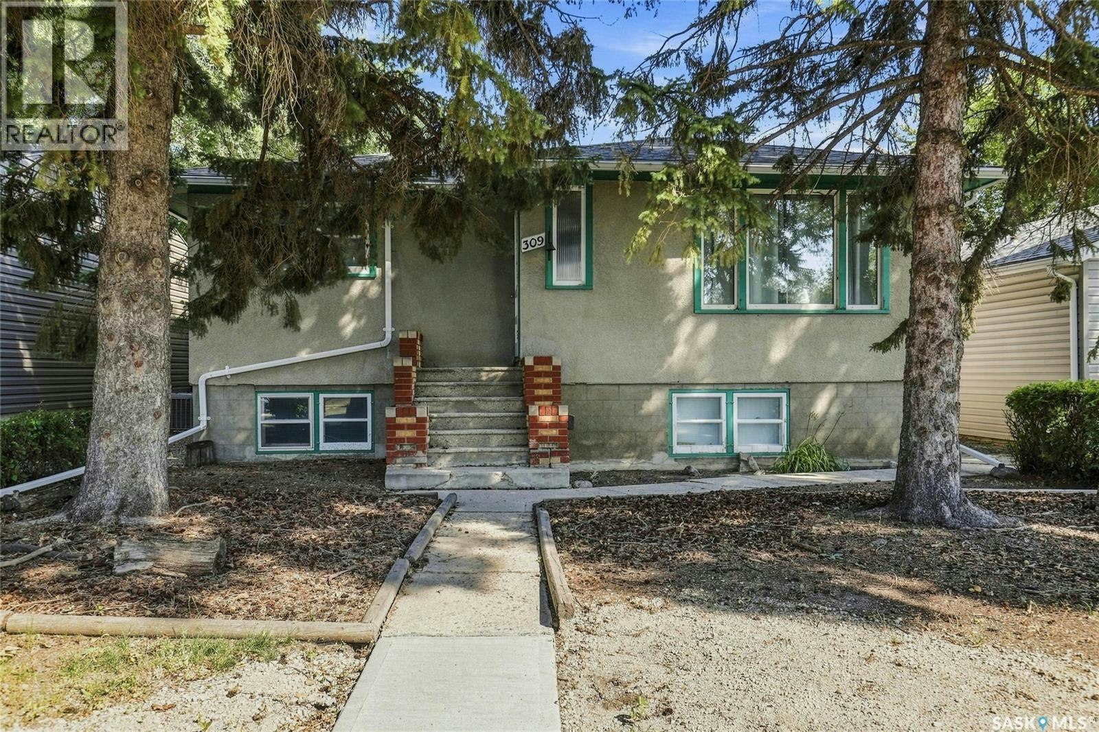 309 St John Street, Regina, SK, S4R 1R1