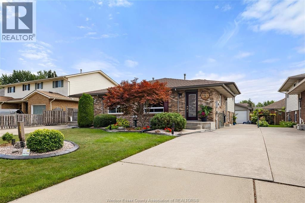 12705 Horwood Crescent, Tecumseh, ON, N8N 4T9