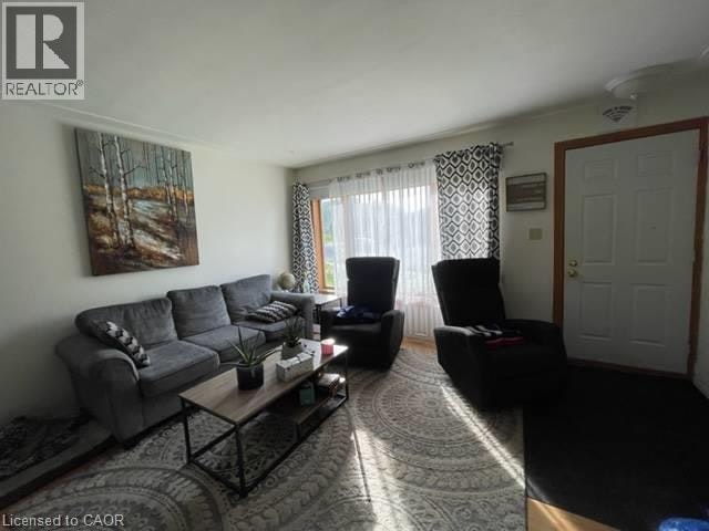 435 Karn Street, Kitchener, ON, N2M 2C3 - 2