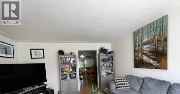 435 Karn Street, Kitchener, ON, N2M 2C3 - 4