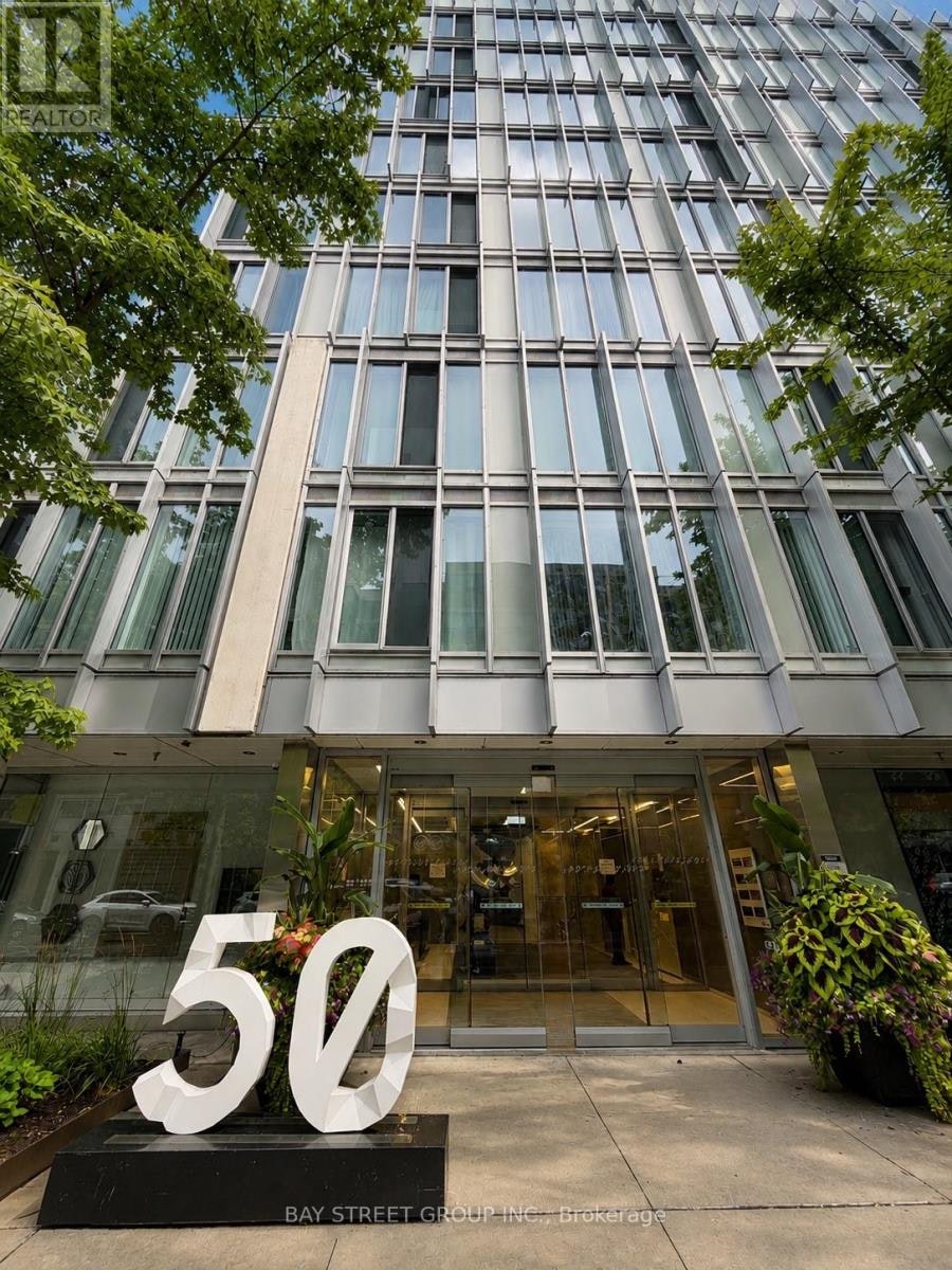 608-50 Mccaul Street, Toronto, ON, M5T 0B6 - 2