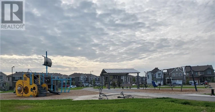 719 Rouncey Road, Ottawa, ON, K2S 1B6 - 14