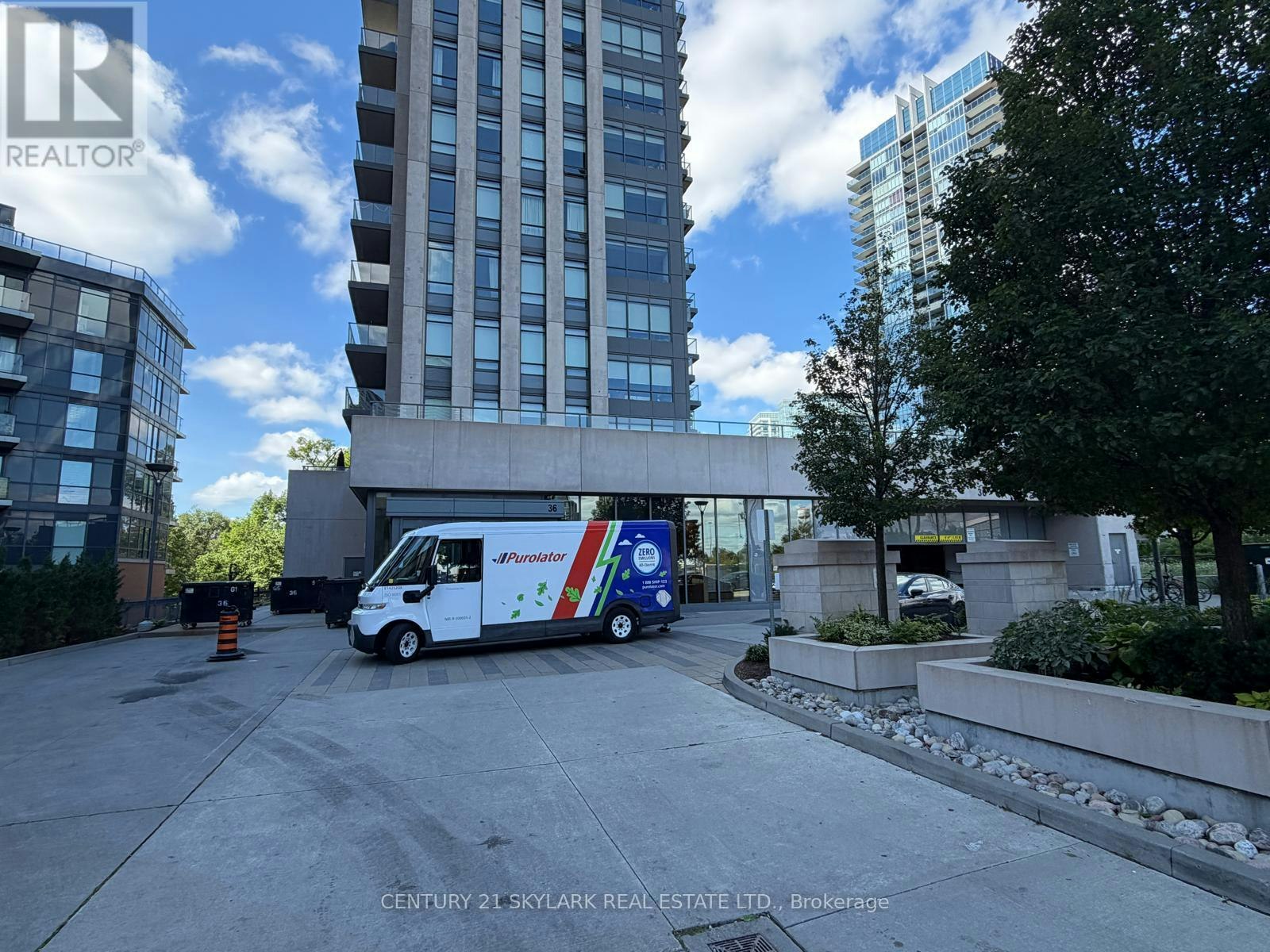 1510-36 Parklawn Road, Toronto, ON, M8Y 3H8