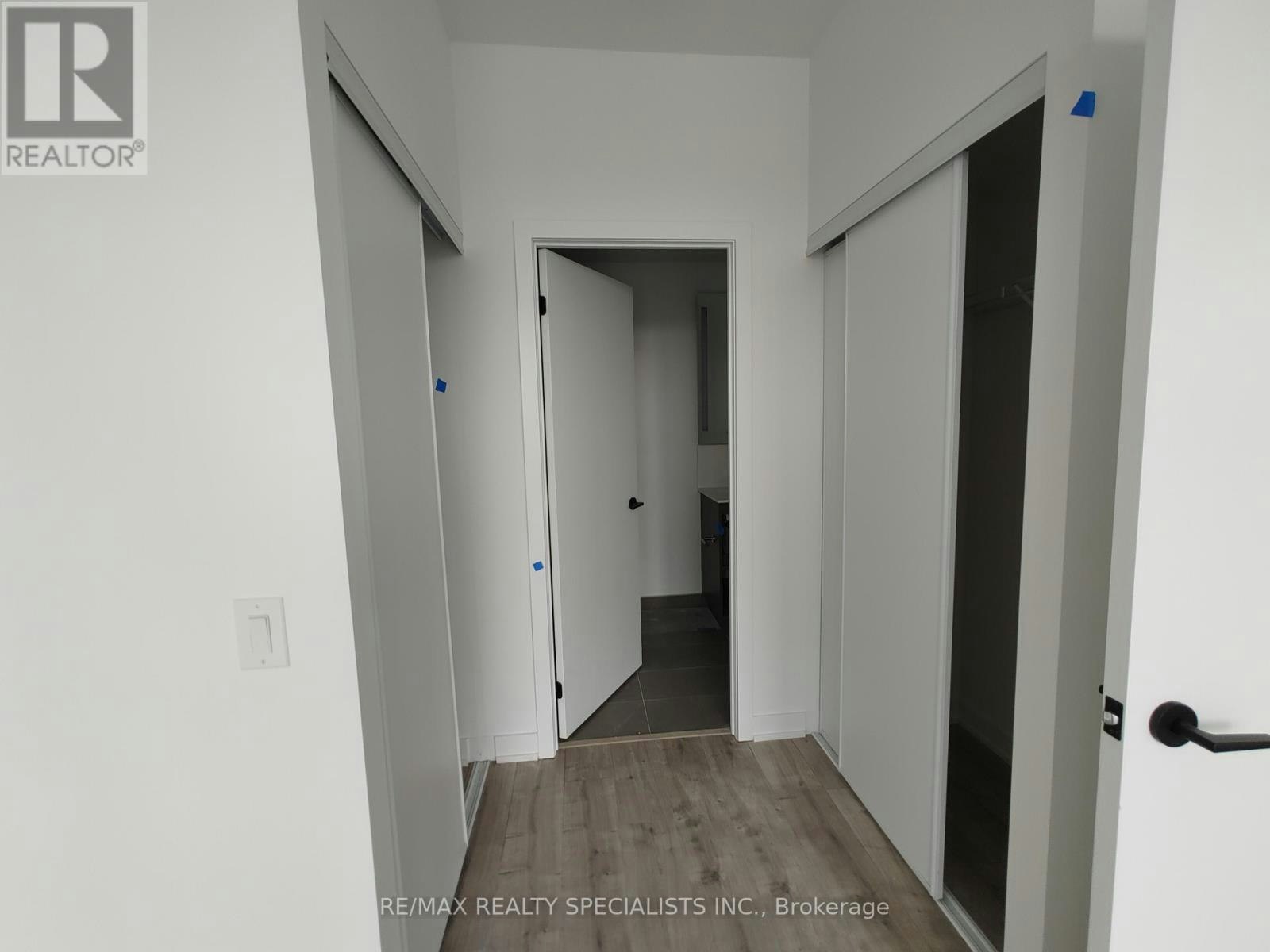 1302-220 Missinnihe Way, Mississauga, ON, L5H 0A9 - 14