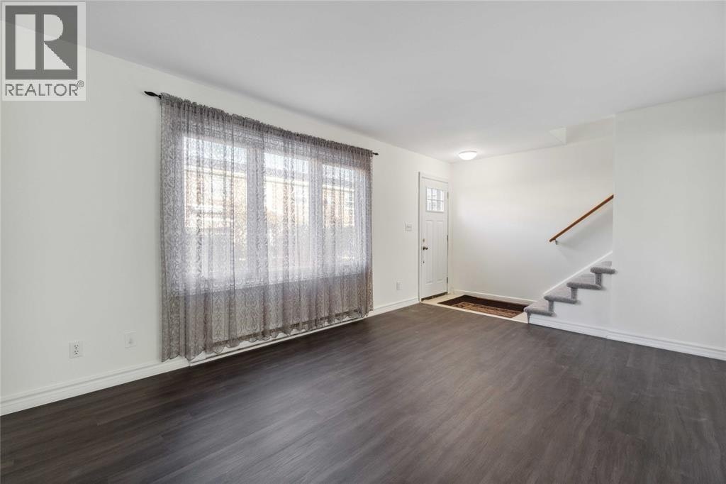 3-885 Carleton Place, Sarnia, ON, N7T 3V8 - 4