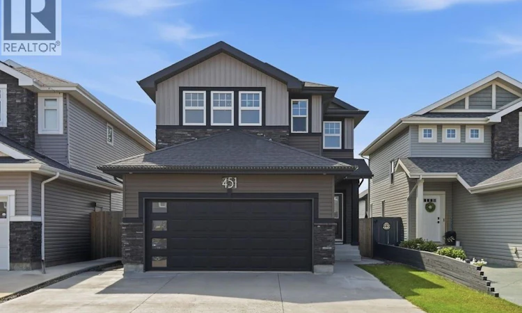 451 Veltkamp Crescent