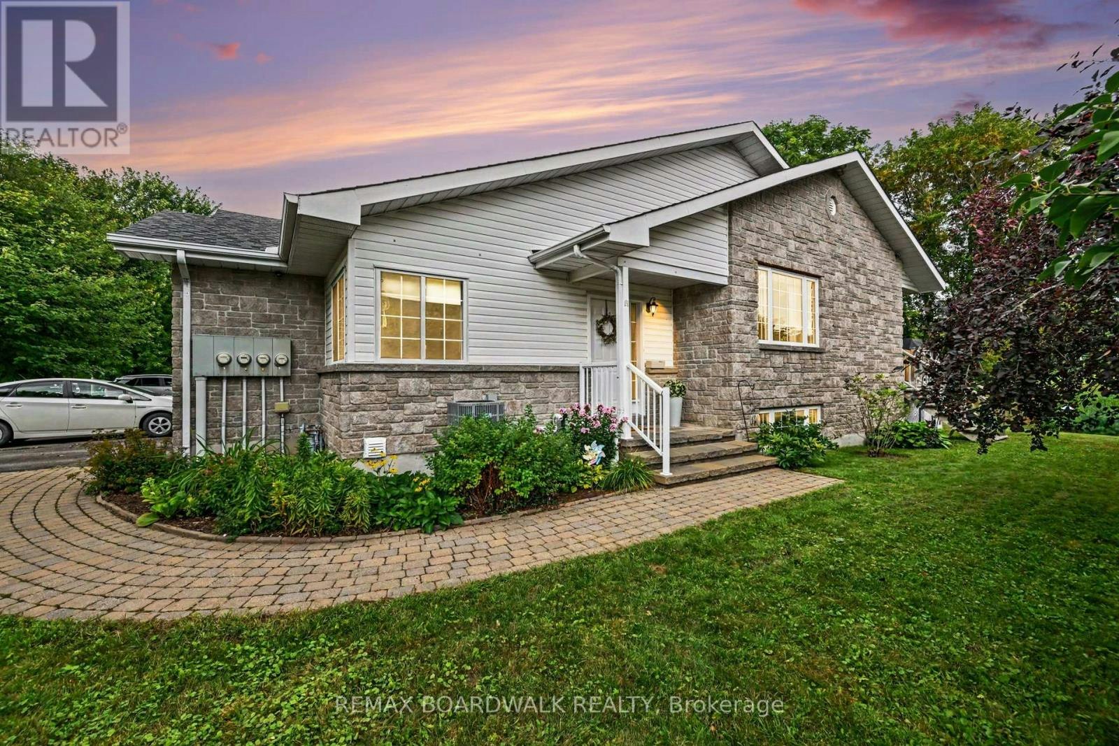 189 Rivington Street, Ottawa, ON, K0A 1L0