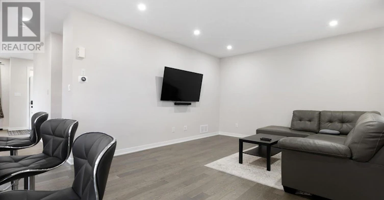 324 Appalachian Circle, Manotick, ON, K2J 6X3 - 7