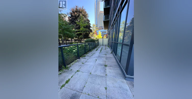 TH101-825 Church Street, Toronto, ON, M4W 3Z4 - 16