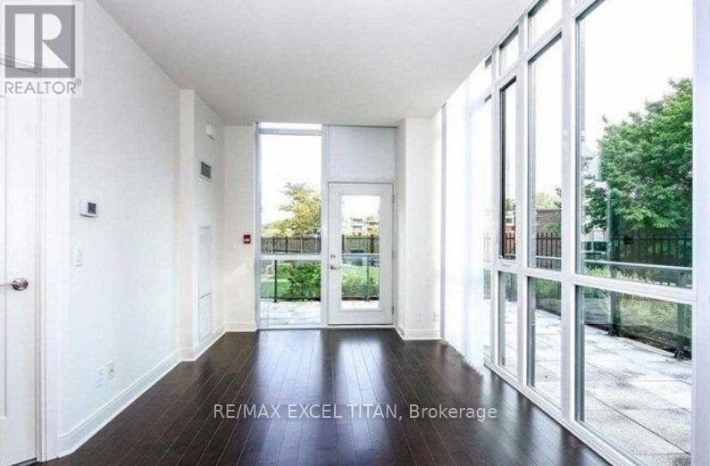 TH101-825 Church Street, Toronto, ON, M4W 3Z4 - 6