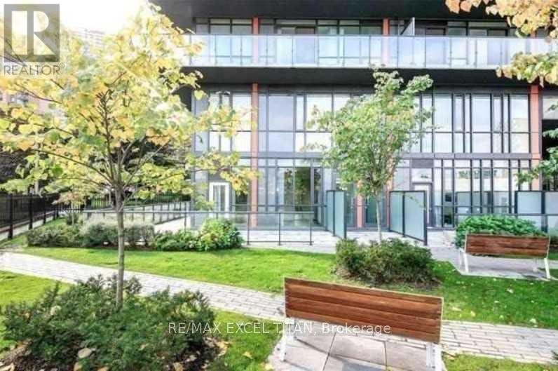TH101-825 Church Street, Toronto, ON, M4W 3Z4 - 2