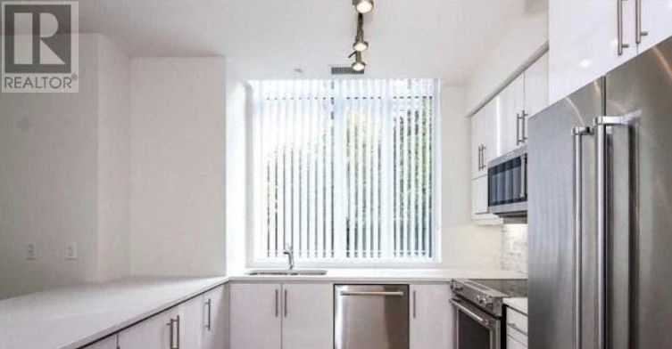 TH101-825 Church Street, Toronto, ON, M4W 3Z4 - 4