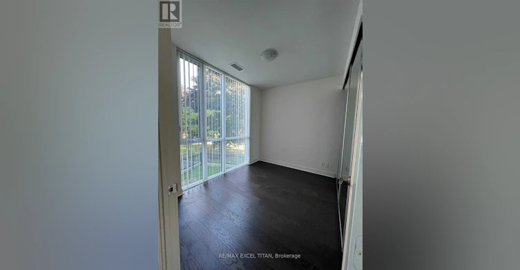 TH101-825 Church Street, Toronto, ON, M4W 3Z4 - 12