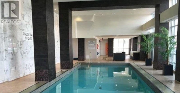 TH101-825 Church Street, Toronto, ON, M4W 3Z4 - 17