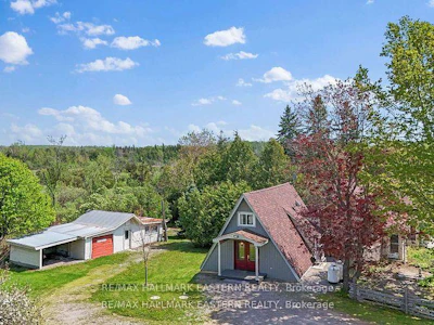 2215 David Fife Line - 2