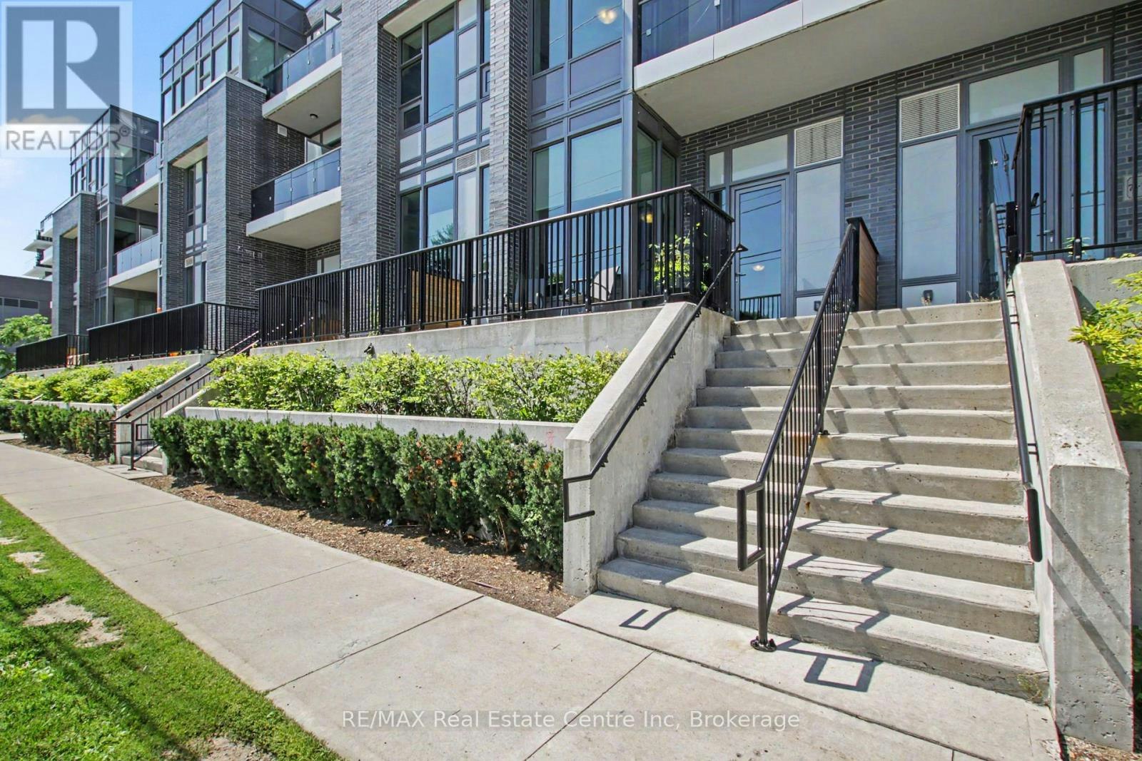 102-73 Arthur Street S, Guelph, ON, N1E 0S6