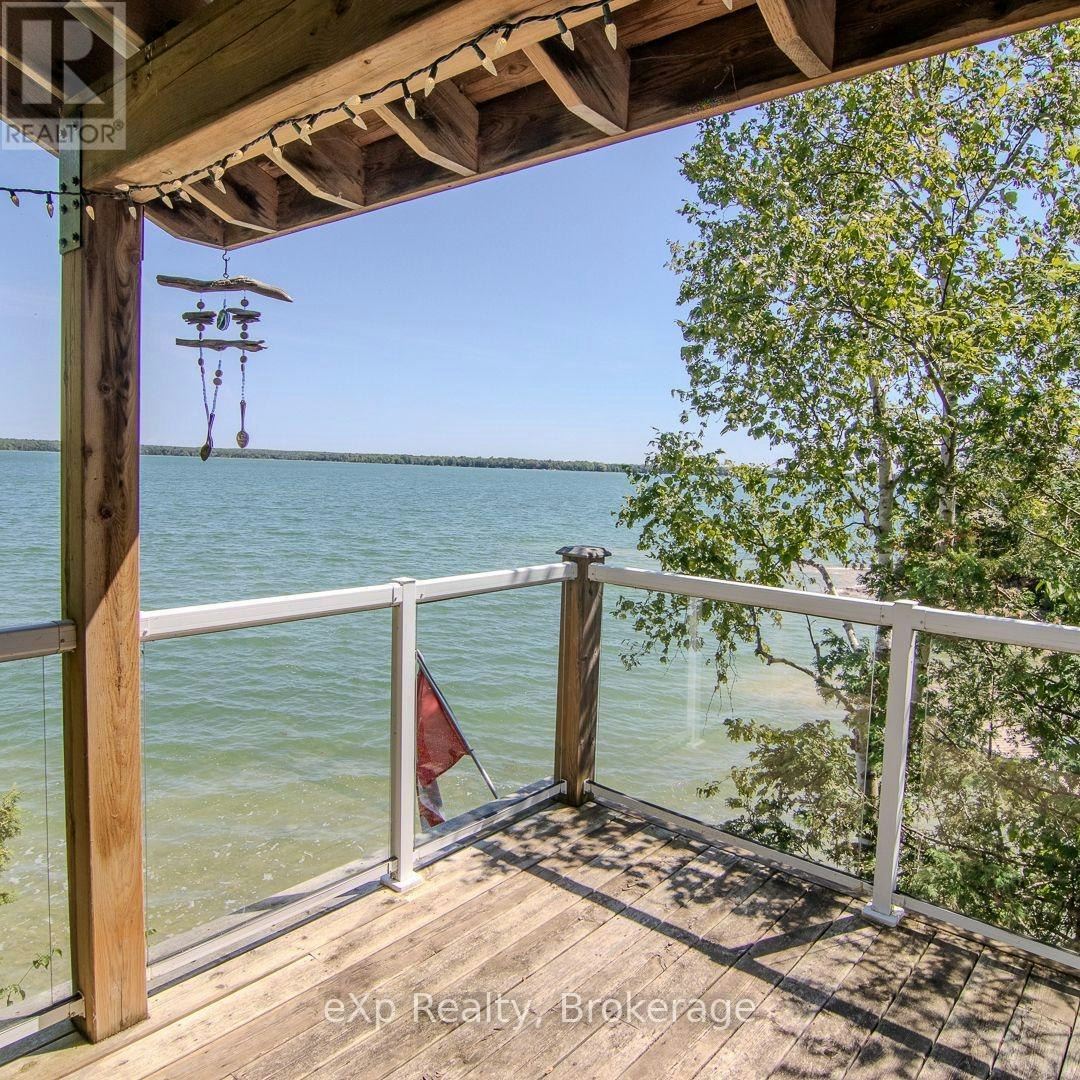 99 Teddy Bear Lane, South Bruce Peninsula, ON, N0H 2T0