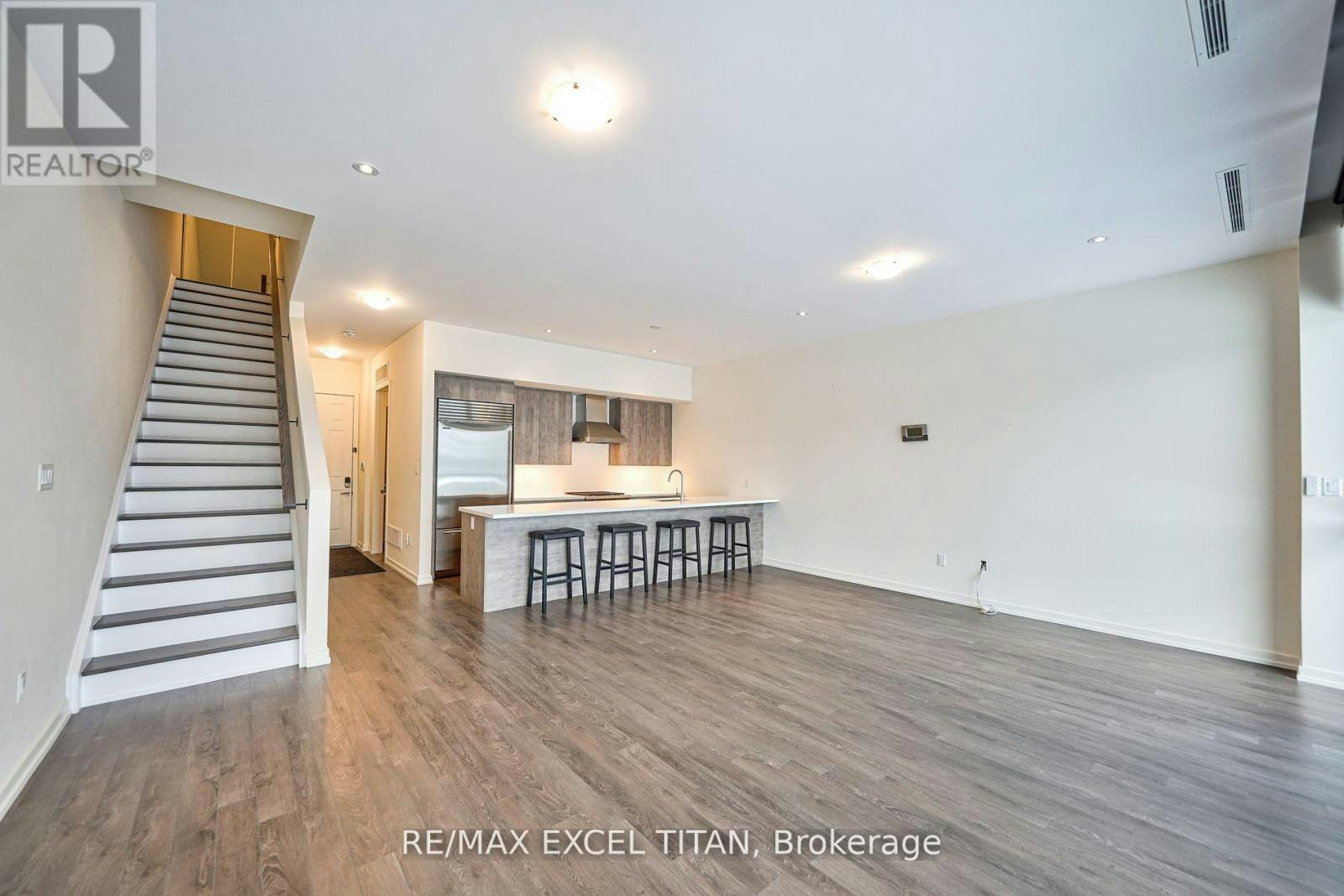 104-3688 Ferretti Court, Innisfil, ON, L9S 0N6 - 10