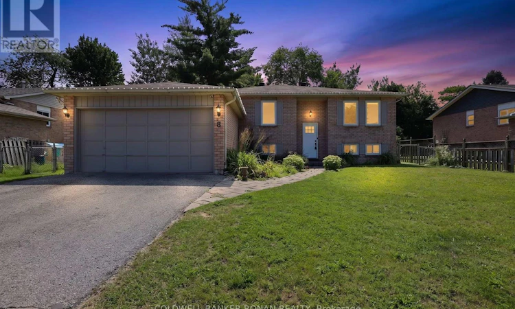 8 Mccarthy Crescent