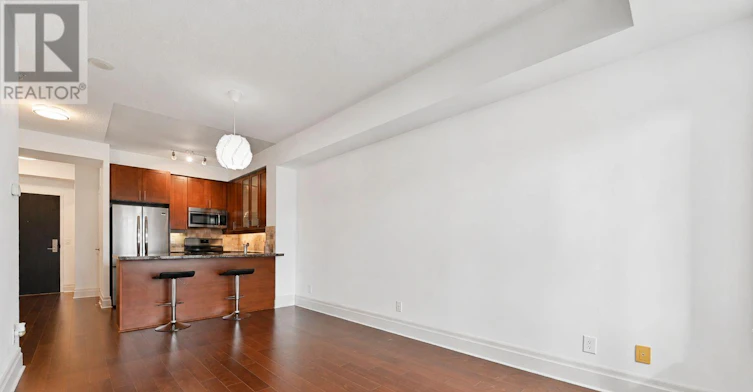 619-111 Upper Duke Crescent, Markham, ON, L6G 0C8 - 7