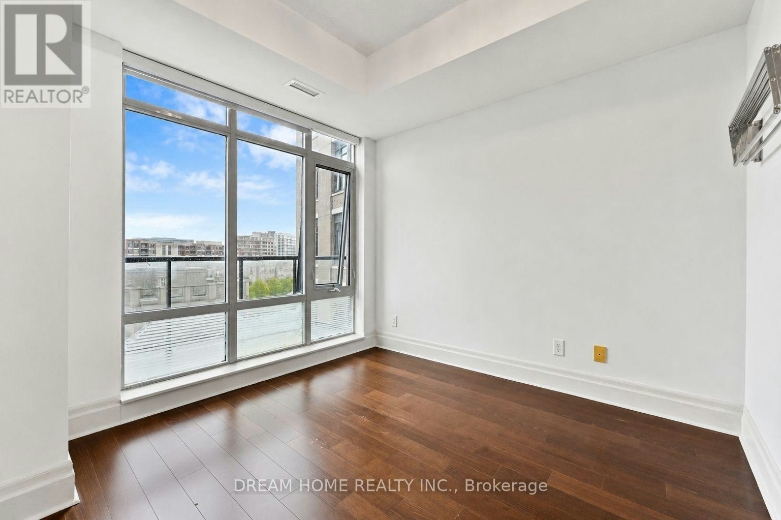 619-111 Upper Duke Crescent, Markham, ON, L6G 0C8 - 11