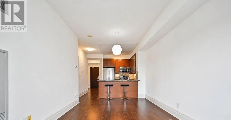 619-111 Upper Duke Crescent, Markham, ON, L6G 0C8 - 6