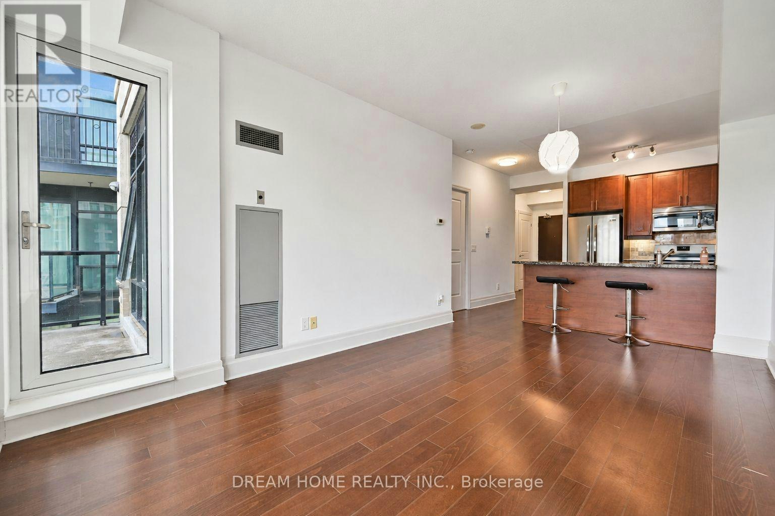 619-111 Upper Duke Crescent, Markham, ON, L6G 0C8 - 5
