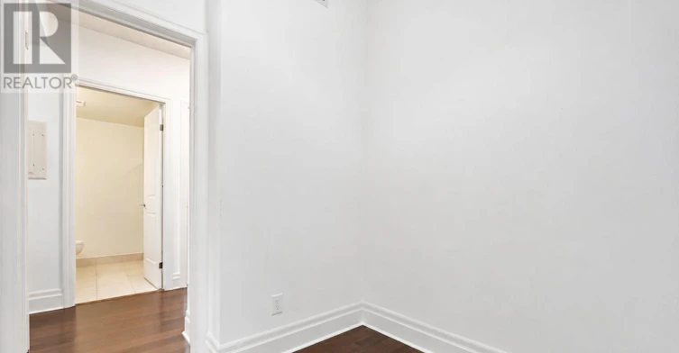619-111 Upper Duke Crescent, Markham, ON, L6G 0C8 - 19