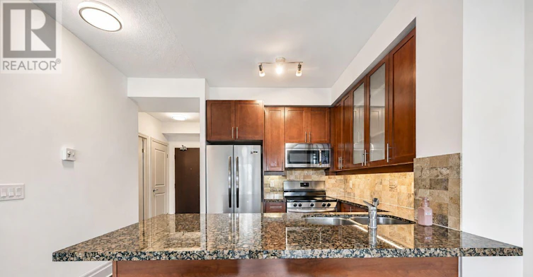 619-111 Upper Duke Crescent, Markham, ON, L6G 0C8 - 8