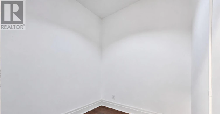 619-111 Upper Duke Crescent, Markham, ON, L6G 0C8 - 18