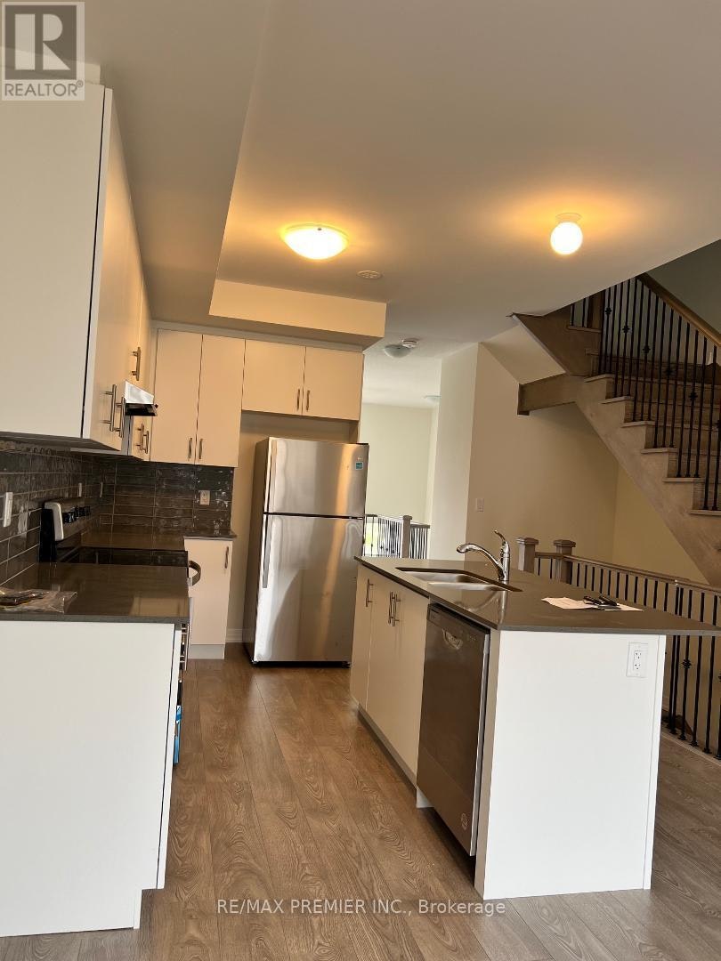 8 Cherry Hill Lane, Barrie, ON, L9J 0M7 - 6