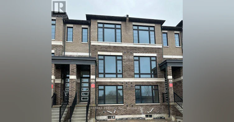 8 Cherry Hill Lane, Barrie, ON, L9J 0M7