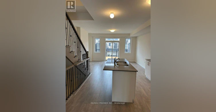 8 Cherry Hill Lane, Barrie, ON, L9J 0M7 - 7