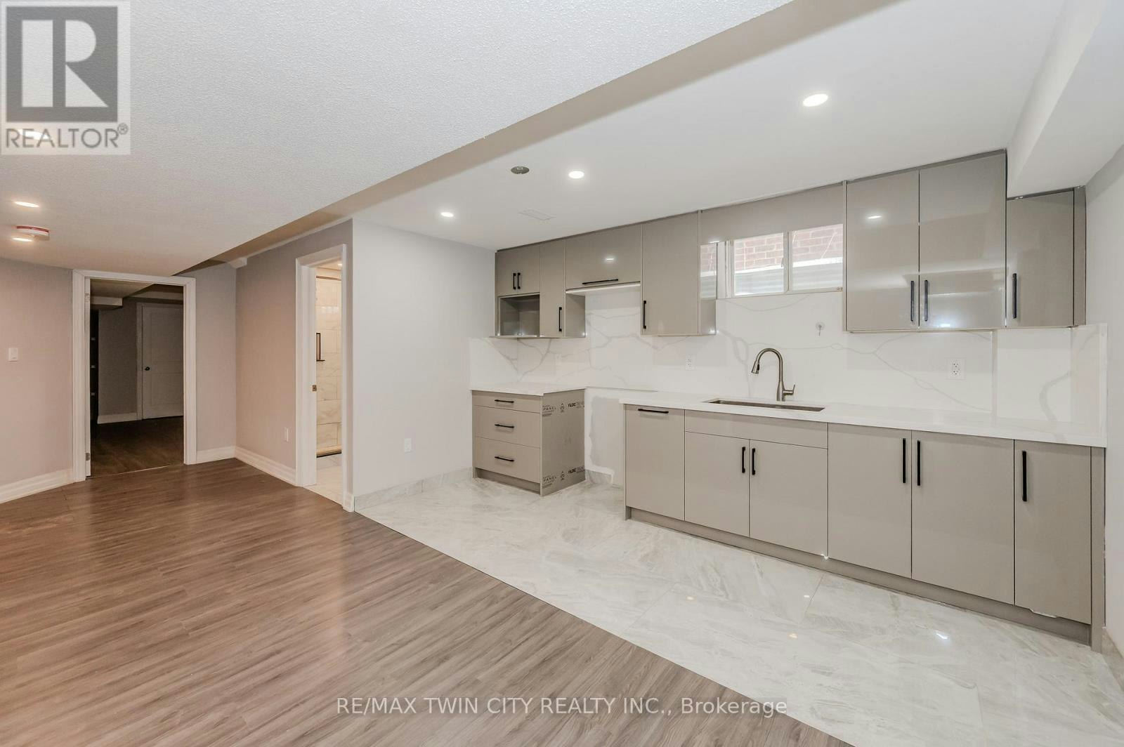 BASEMENT-498 Thomas Slee Drive, Kitchener, ON, N2P 2Y1 - 38