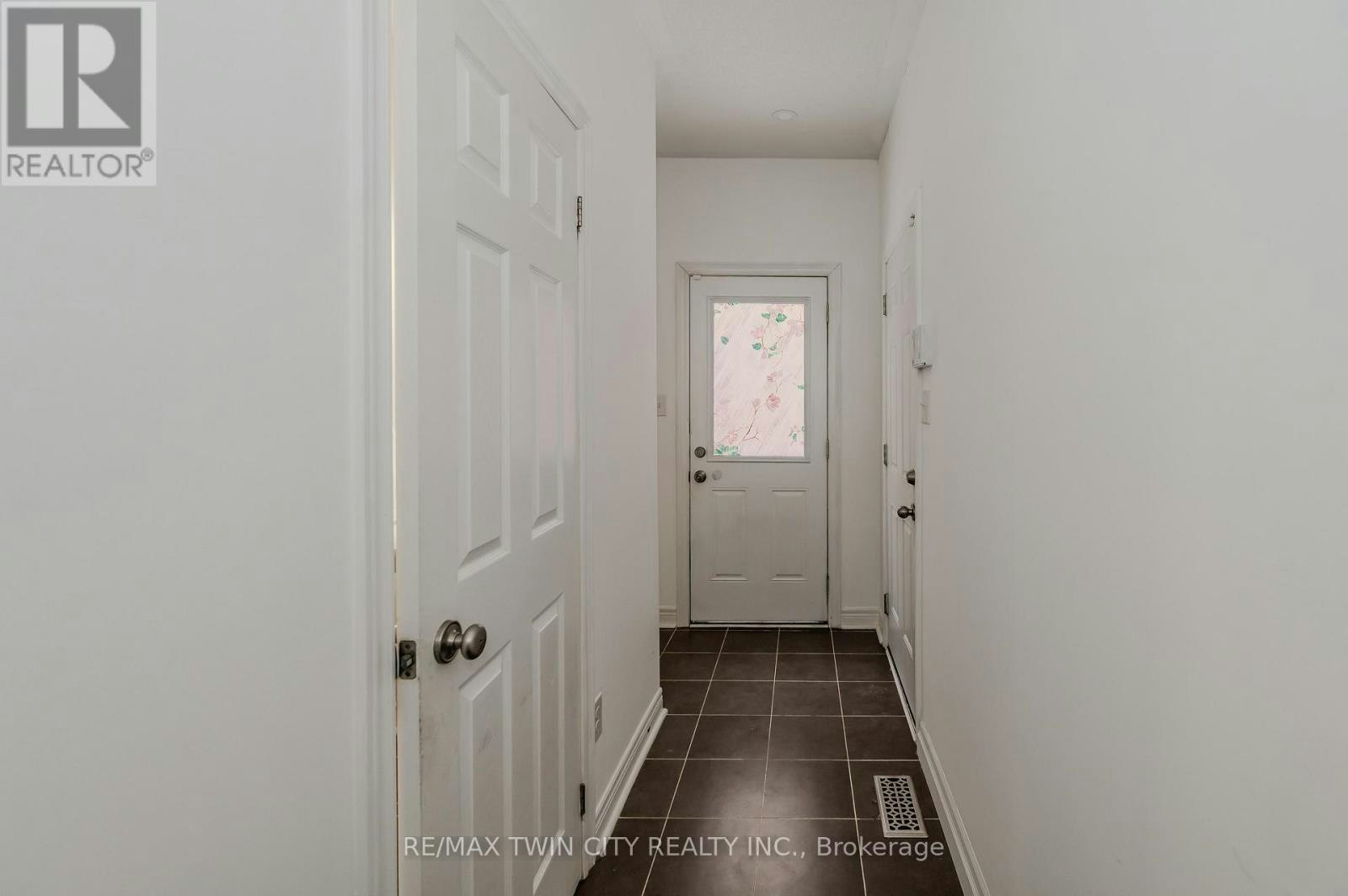 BASEMENT-498 Thomas Slee Drive, Kitchener, ON, N2P 2Y1 - 18