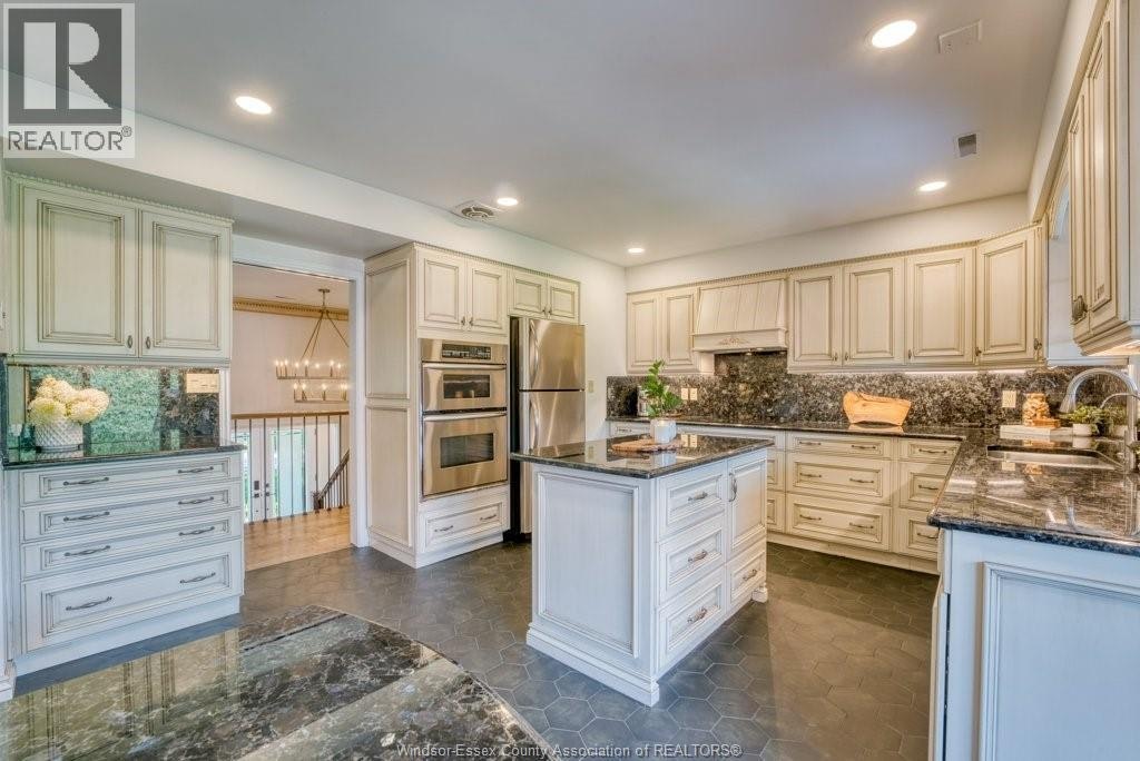 3600 Huntington Avenue, Windsor, ON, N9E 2N3 - 11