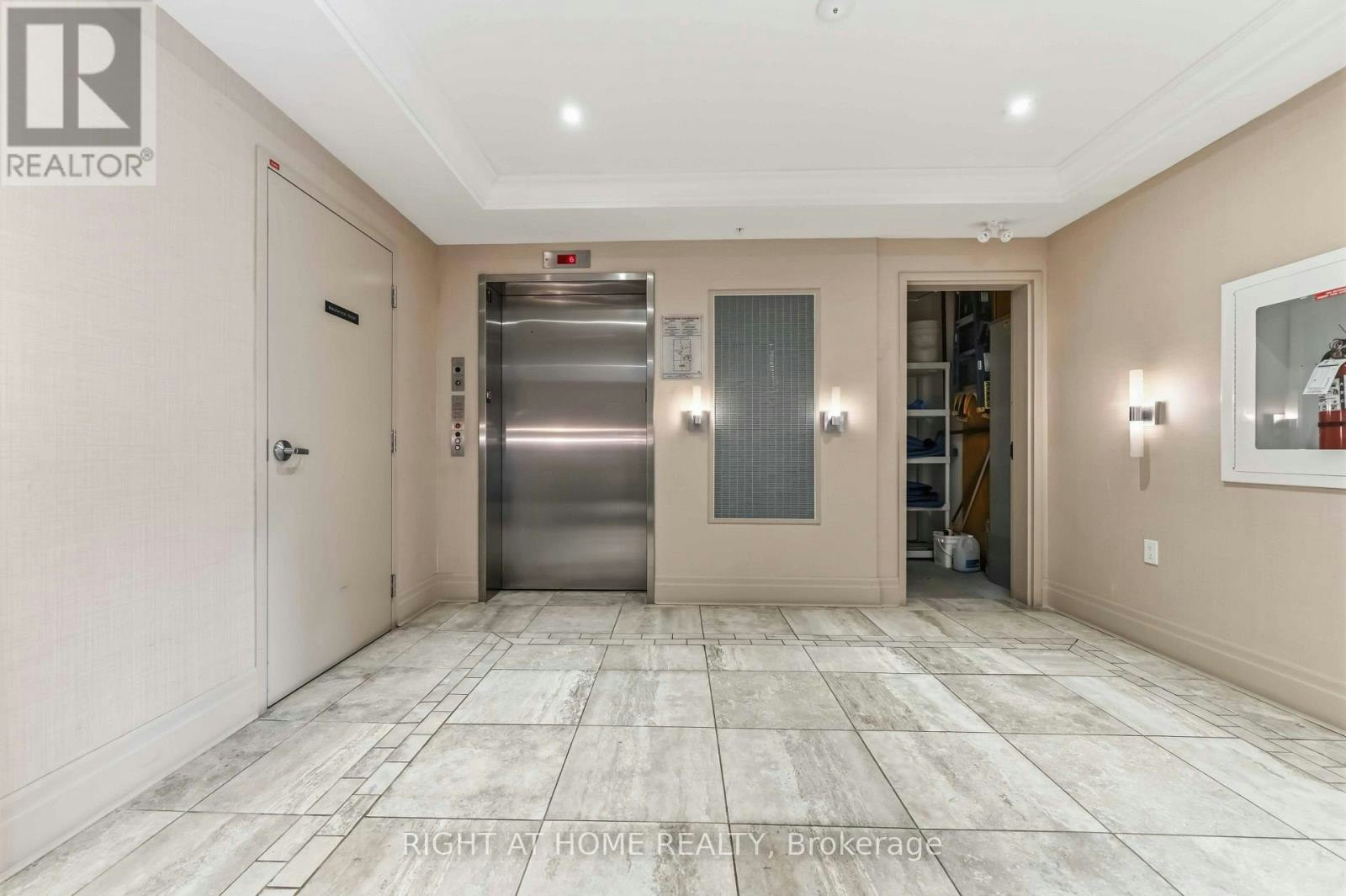 405-200 Winterfell Private, Ottawa, ON, K1G 4J1 - 4