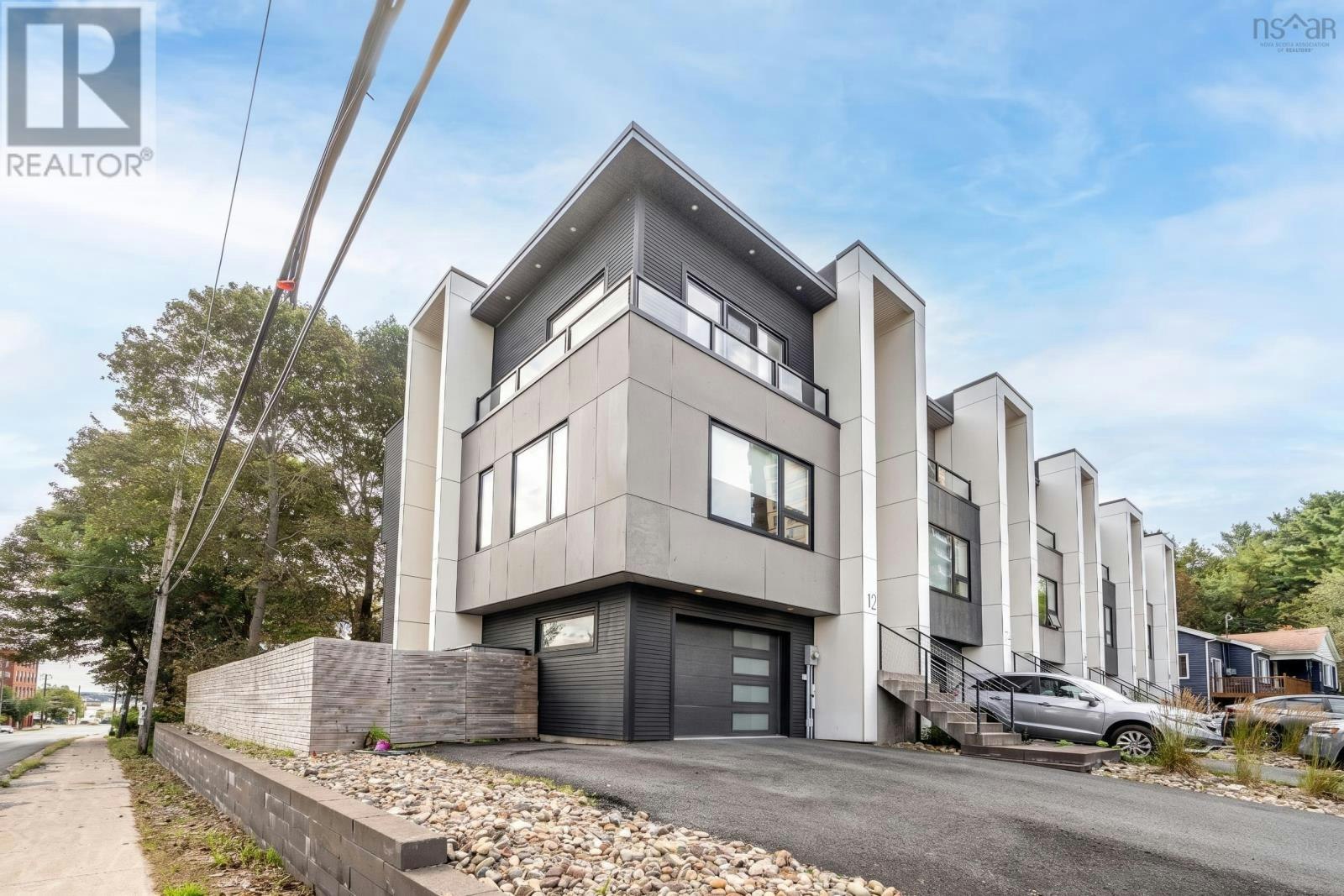 12 Craigmore Drive, Halifax, NS, B3N 1M2