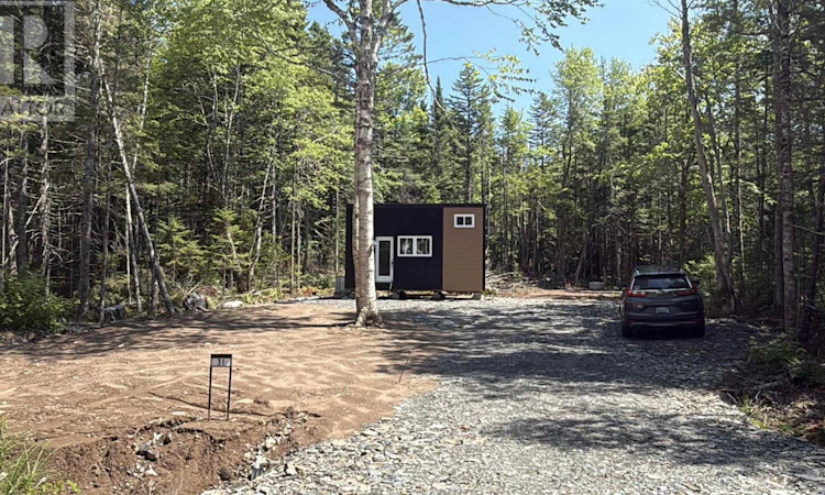 Lot-31 Shore Road