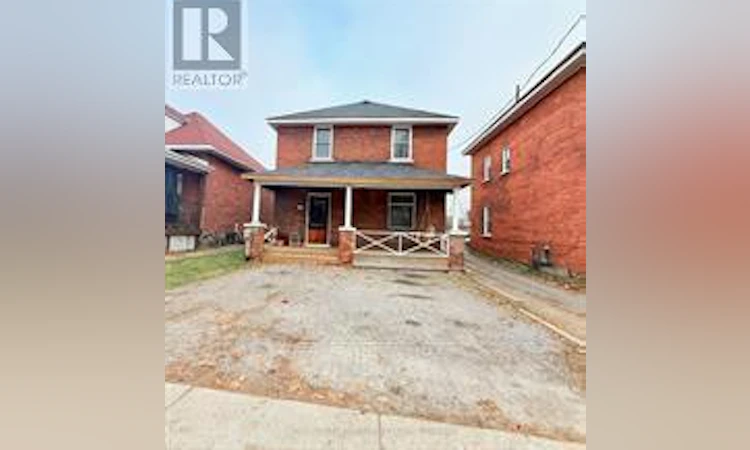 120 Second Avenue W