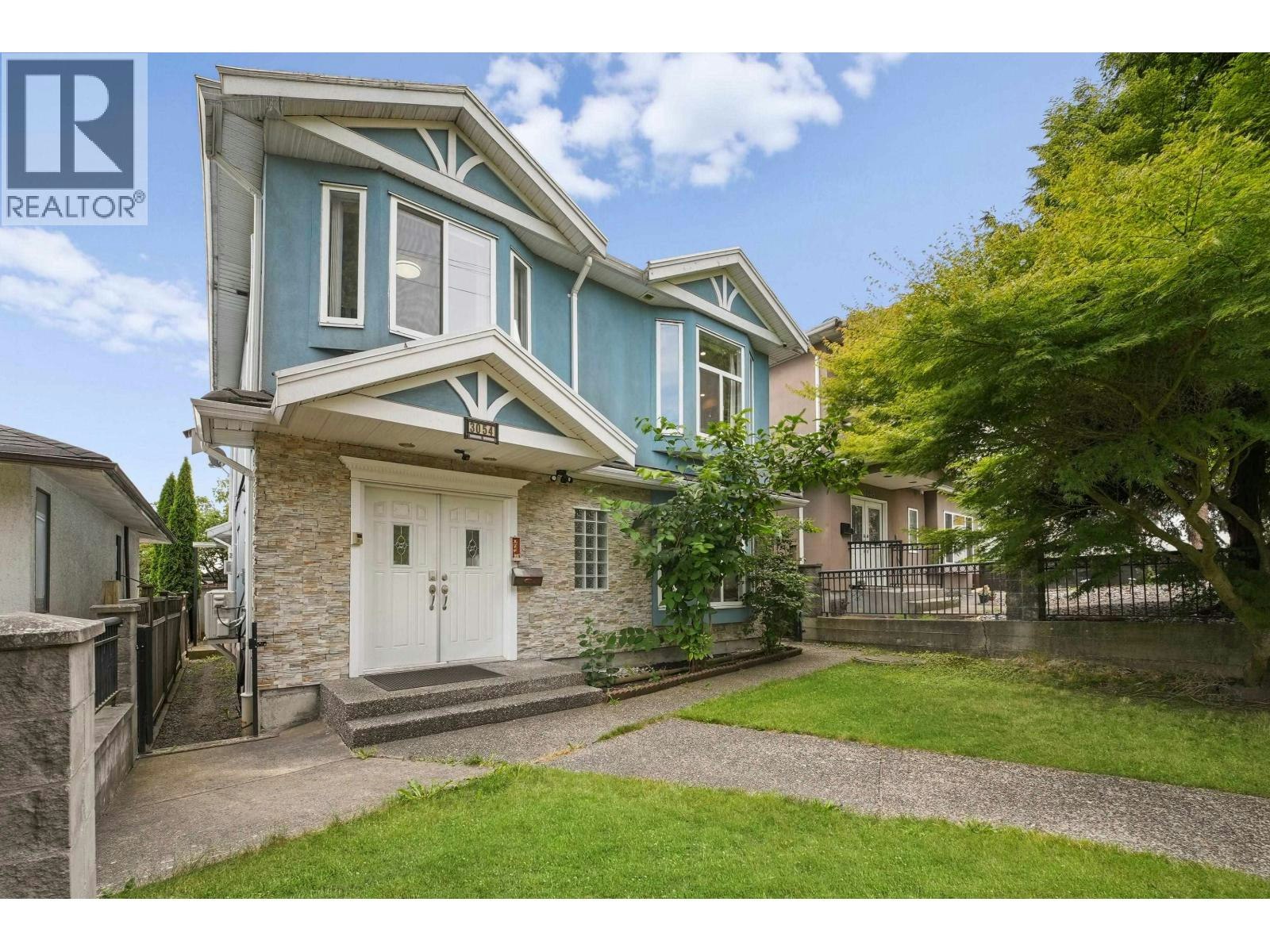 3054 E 5th Avenue Avenue, Vancouver, BC, V5M 1N8